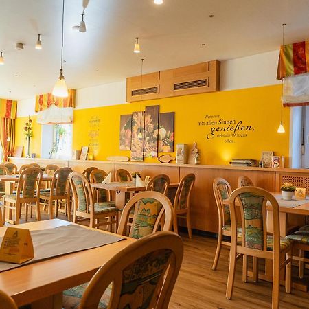Hotel Restaurant Buergerstuben Альтенштадт Экстерьер фото