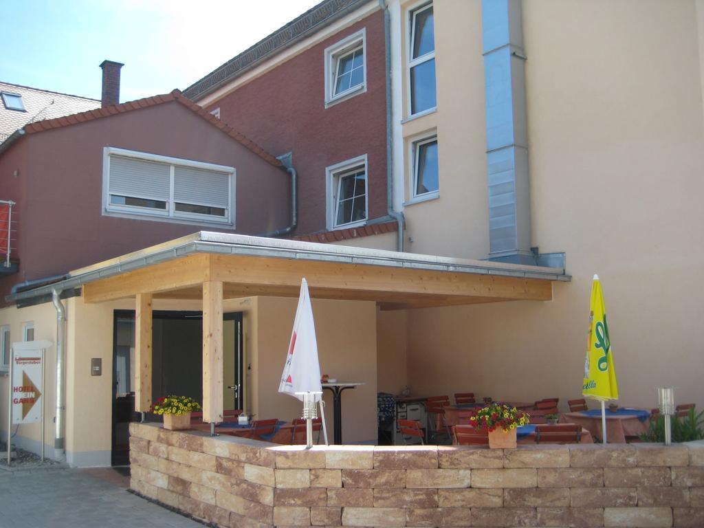 Hotel Restaurant Buergerstuben Альтенштадт Экстерьер фото